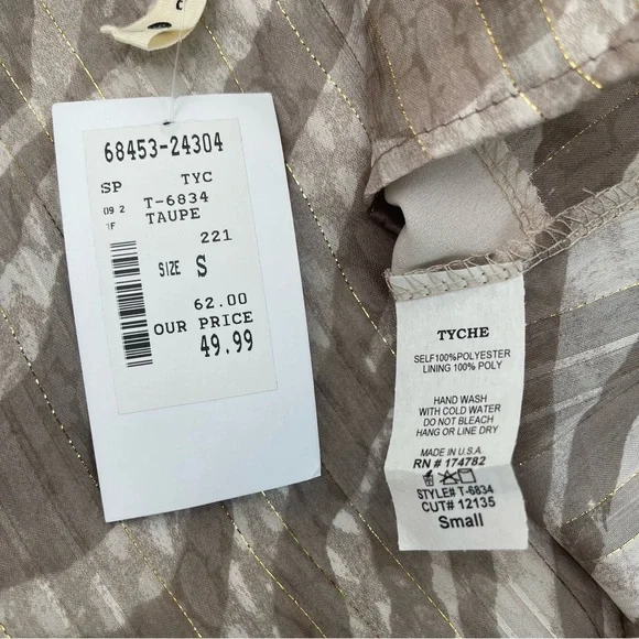 Tyche Long Sleeve Taupe Top NWT Bubble Sleeve T-6834 - Picture 4 of 7